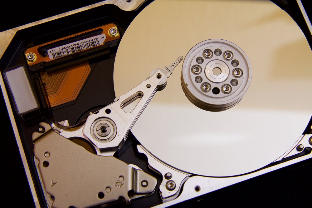 Hard Disk Drive
